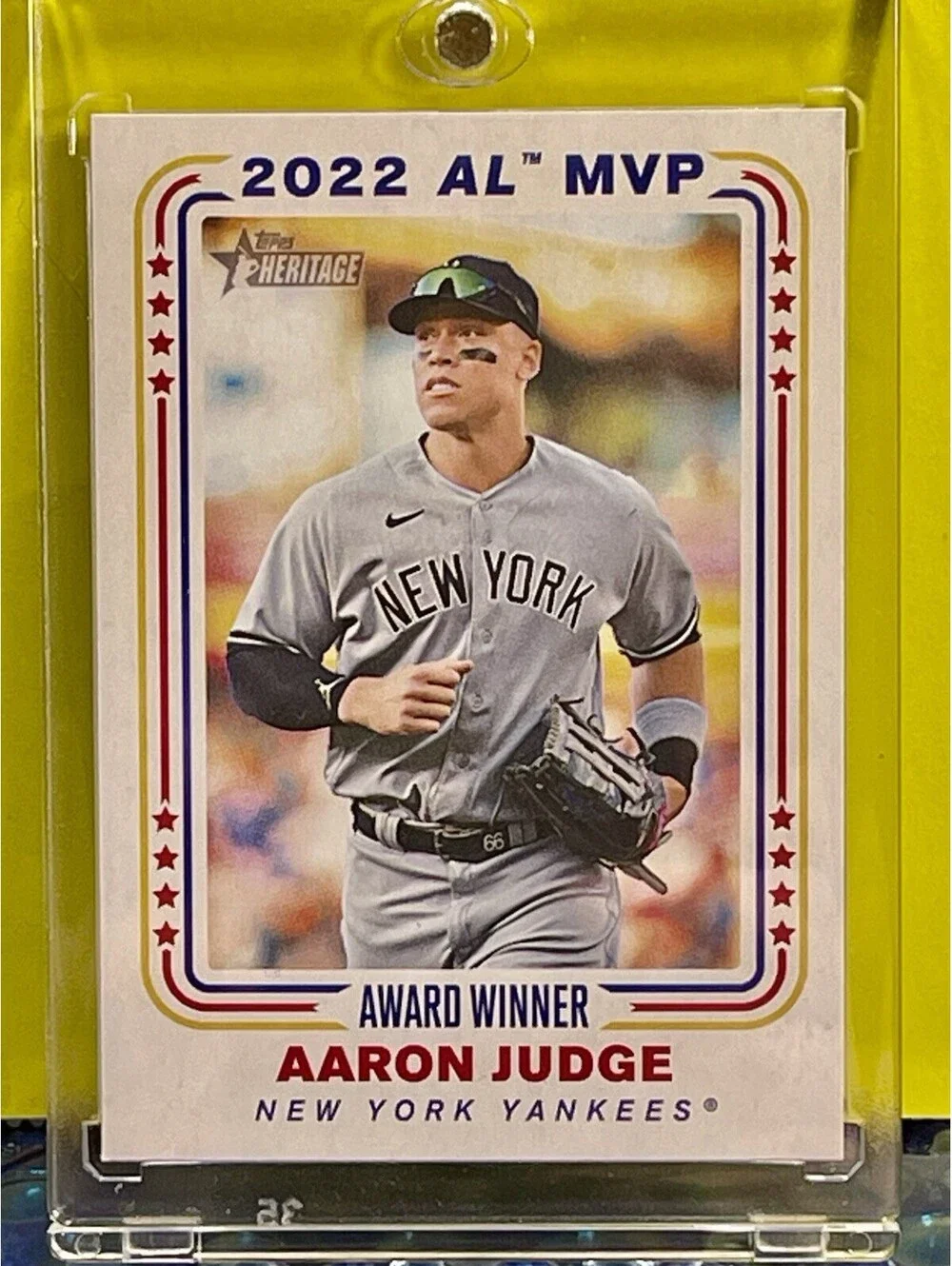 Aaron Judge RARE TOPPS Heritage INVESTMENT CARD YANKEES HALL OF FAME Free Case
